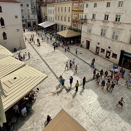 Piazza 3* 斯普利特